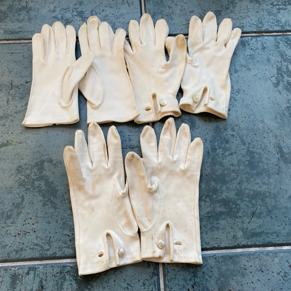 Vintage Women's White Gloves - Three Pairs